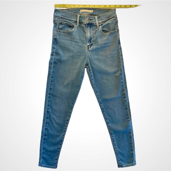 Levi’s 720 High Rise Super Skinny Crop - Picture 1 of 5